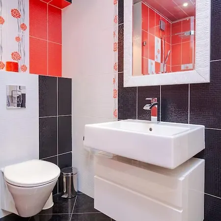 Spacious And Modern Apt, 6 Guests, Station, Self Check-in Апартамент София